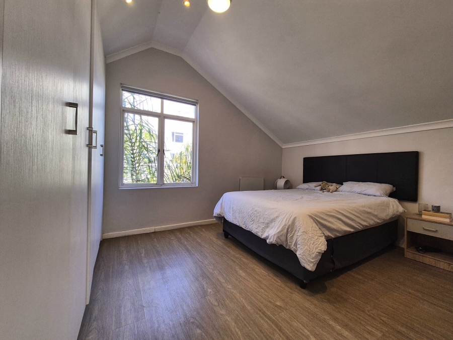 2 Bedroom Property for Sale in Claremont Upper Western Cape